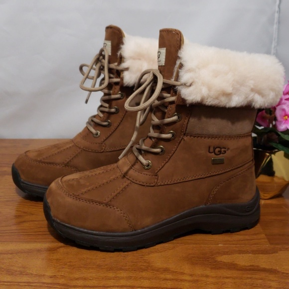 Women Ugg Adirondack Boot III 100% Authentic New - Picture 3 of 6
